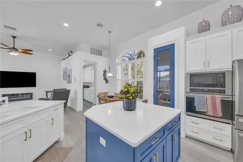 1413 W Island Club Square Vero Beach FL 32963