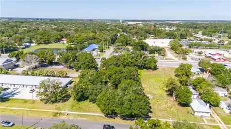 1915 42nd Avenue Vero Beach FL 32960