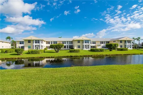 356 Grove Isle Circle Vero Beach FL 32962