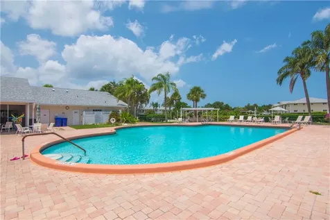 356 Grove Isle Circle Vero Beach FL 32962