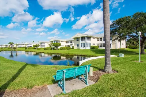 356 Grove Isle Circle Vero Beach FL 32962