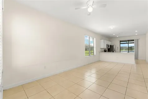 10156 W Villa Circle Vero Beach FL 32966
