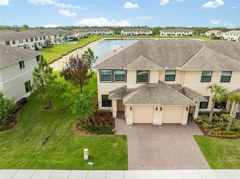10156 W Villa Circle Vero Beach FL 32966