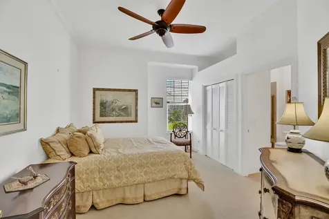 880 Saint James Lane Vero Beach FL 32967