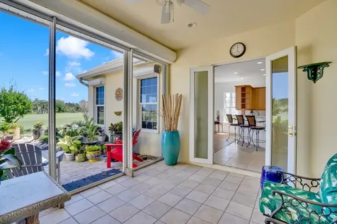 880 Saint James Lane Vero Beach FL 32967