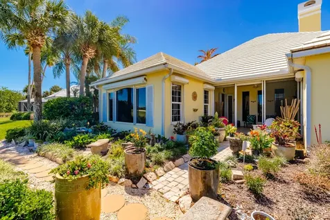 880 Saint James Lane Vero Beach FL 32967