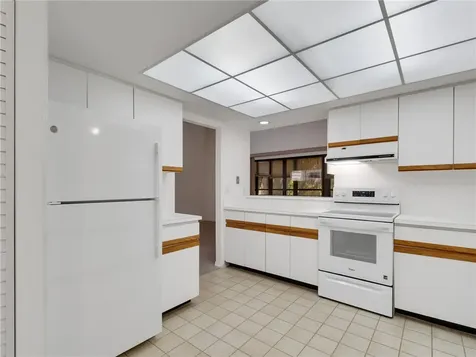 2000 Pine Creek Boulevard Vero Beach FL 32966