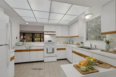 2000 Pine Creek Boulevard Vero Beach FL 32966