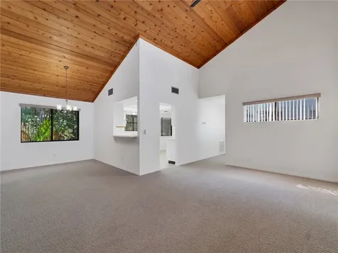 2000 Pine Creek Boulevard Vero Beach FL 32966