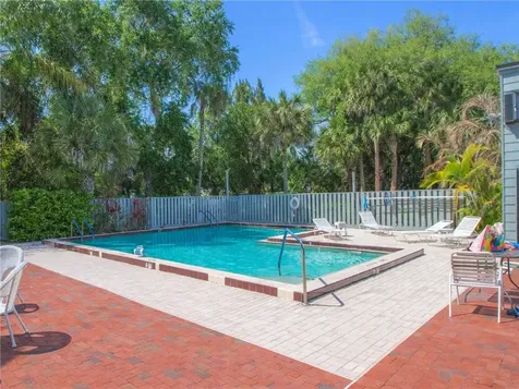 2000 Pine Creek Boulevard Vero Beach FL 32966