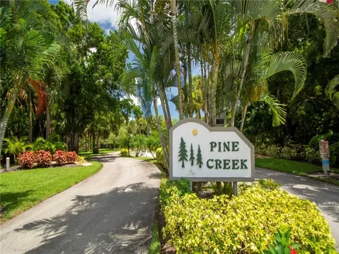 2000 Pine Creek Boulevard Vero Beach FL 32966