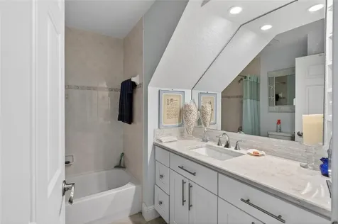 1805 Waterford Drive Vero Beach FL 32966