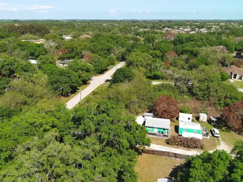 8395 63rd Court Vero Beach FL 32967