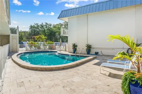 900 Jasmine Lane Vero Beach FL 32963