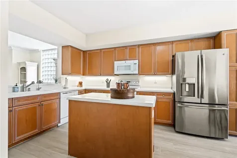 8866 N Sea Oaks Way Vero Beach FL 32963
