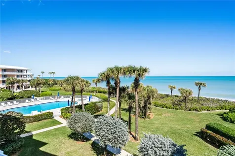 8866 N Sea Oaks Way Vero Beach FL 32963