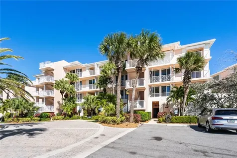 8866 N Sea Oaks Way Vero Beach FL 32963