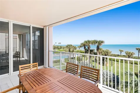 8866 N Sea Oaks Way Vero Beach FL 32963
