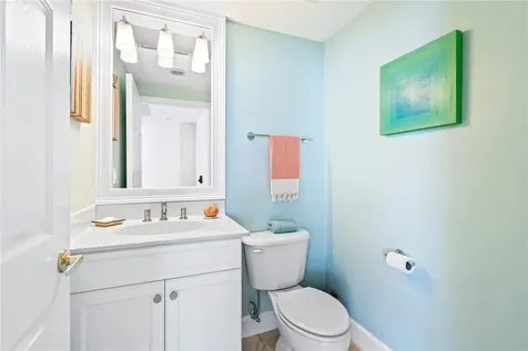 8866 N Sea Oaks Way Vero Beach FL 32963