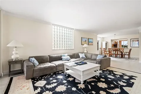 8866 N Sea Oaks Way Vero Beach FL 32963