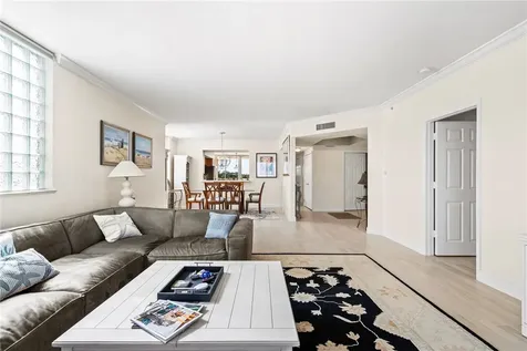 8866 N Sea Oaks Way Vero Beach FL 32963