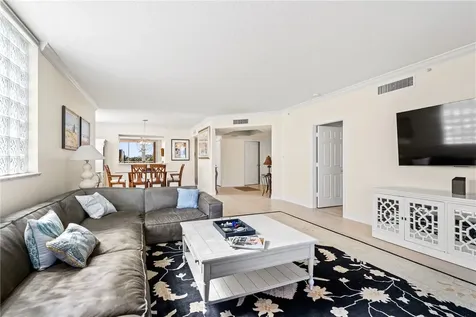 8866 N Sea Oaks Way Vero Beach FL 32963