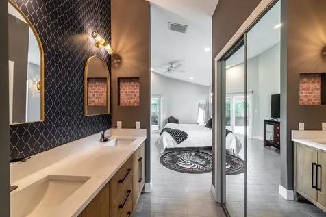 9330 Seagrape Drive Vero Beach FL 32963