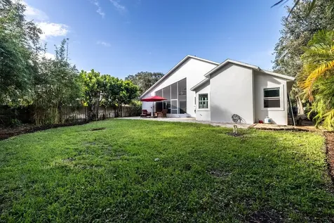 9330 Seagrape Drive Vero Beach FL 32963