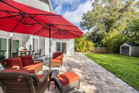 9330 Seagrape Drive Vero Beach FL 32963
