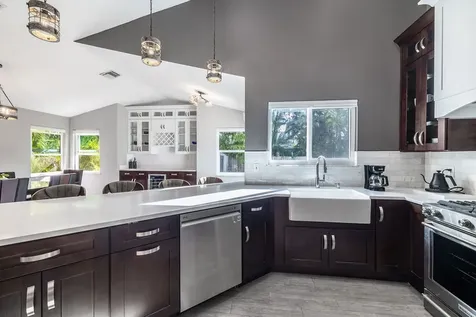 9330 Seagrape Drive Vero Beach FL 32963