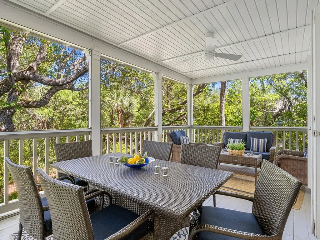 1295 Winding Oaks Circle E Vero Beach FL 32963