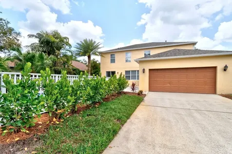 1301 Hometown Drive Vero Beach FL 32966