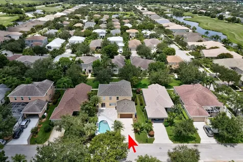 1301 Hometown Drive Vero Beach FL 32966