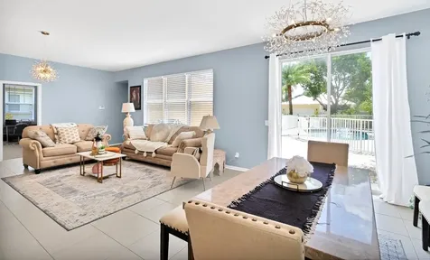 1301 Hometown Drive Vero Beach FL 32966