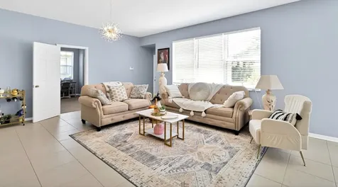 1301 Hometown Drive Vero Beach FL 32966