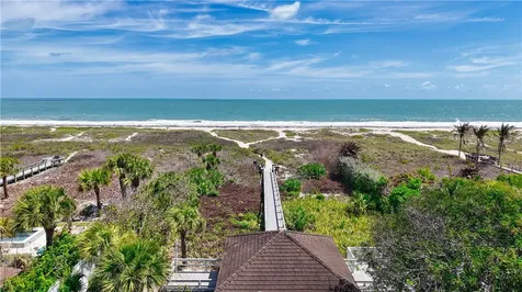 1375 Admirals Walk Vero Beach FL 32963
