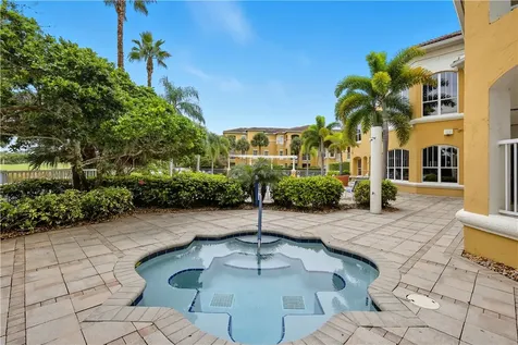 5095 Fairways Circle Vero Beach FL 32967