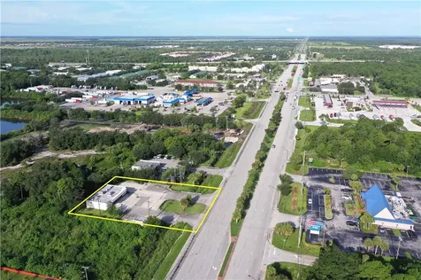 8801 20 Street Vero Beach FL 32966