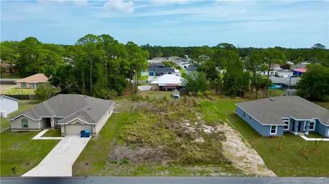 1873 Saracen Avenue SE Palm Bay FL 32909