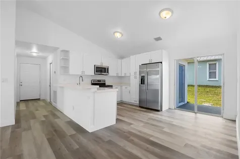 224 16th Place SW Vero Beach FL 32962