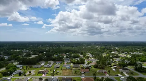 1050 Starfire Street SE Palm Bay FL 32909