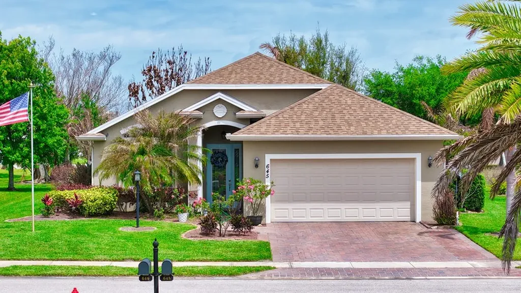 645 Gossamer Wing Way Sebastian FL 32958