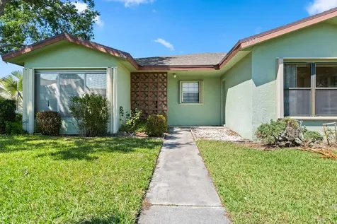 1758 Lakefront Boulevard Fort Pierce FL 34982