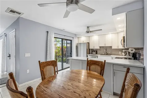 375 S Waverly Place Vero Beach FL 32960