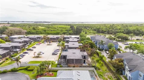 375 S Waverly Place Vero Beach FL 32960
