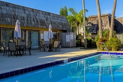 375 S Waverly Place Vero Beach FL 32960