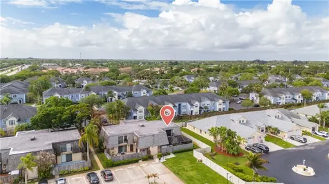 375 S Waverly Place Vero Beach FL 32960