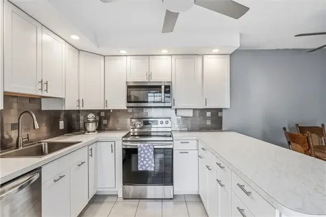 375 S Waverly Place Vero Beach FL 32960