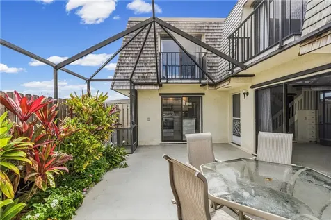 375 S Waverly Place Vero Beach FL 32960