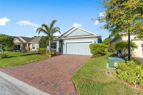 368 Sandcrest Circle Sebastian FL 32958
